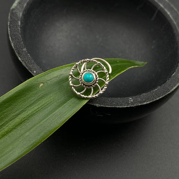 Turq Pin Wheel Nose Pin